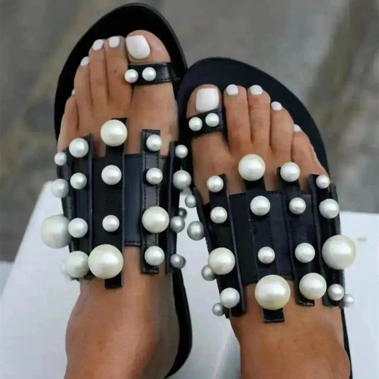 Summer Outdoor Ladies Flat Toe Pearl Beach Slippers